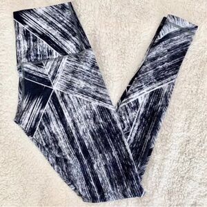 Lululemon Wunder Under Pant *Full-On Luon Roll Down Heat Wave White Black 4